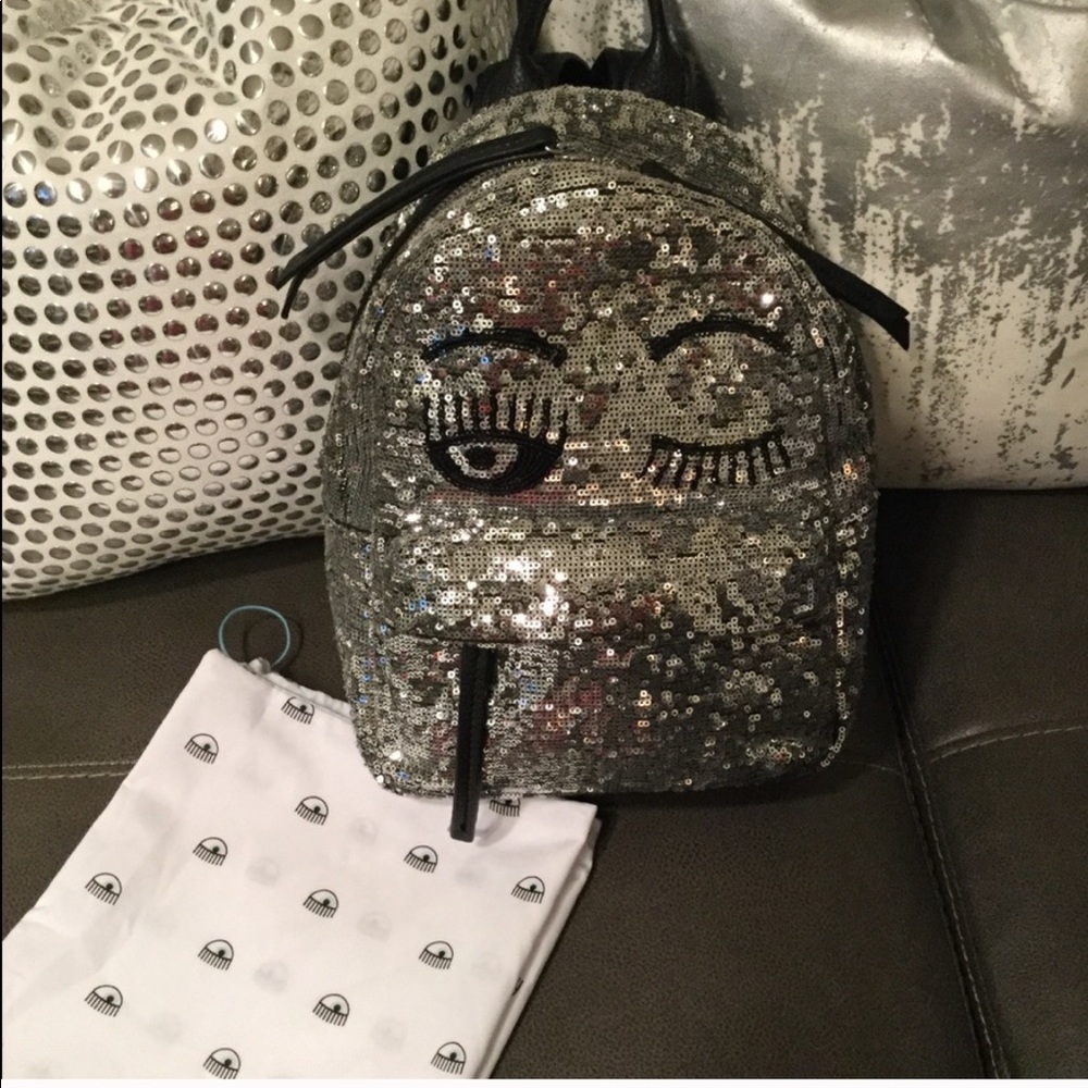 CHIARA FERRAGNI Flirting eye glitter backpack